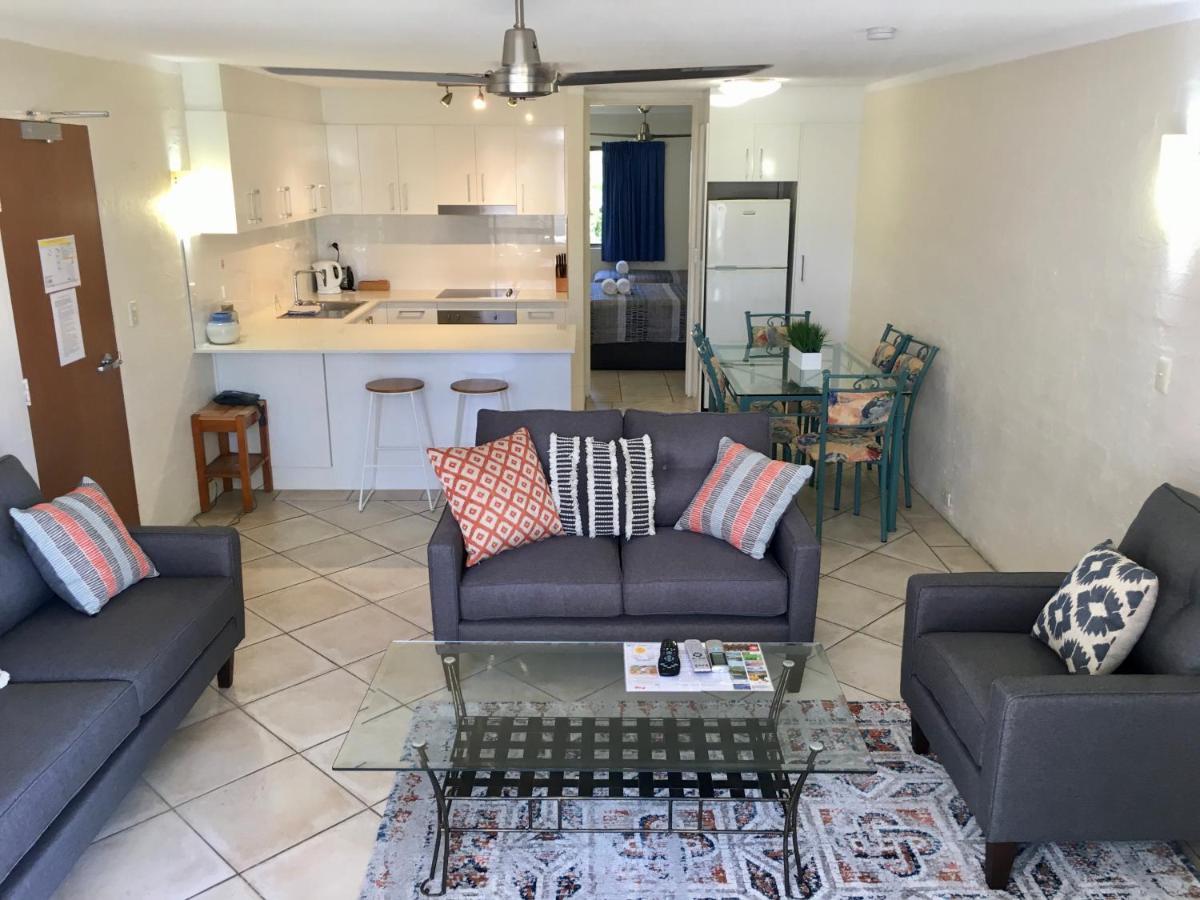 Burleigh Palms Holiday Apartments Gold Coast Bagian luar foto