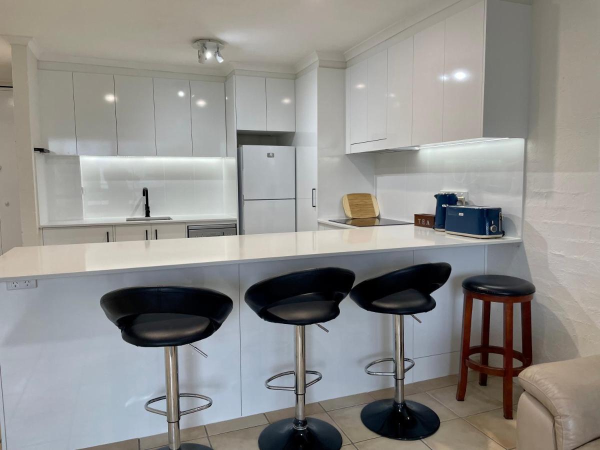 Burleigh Palms Holiday Apartments Gold Coast Bagian luar foto