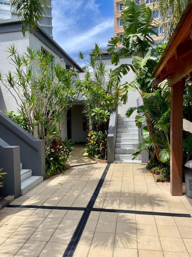 Burleigh Palms Holiday Apartments Gold Coast Bagian luar foto