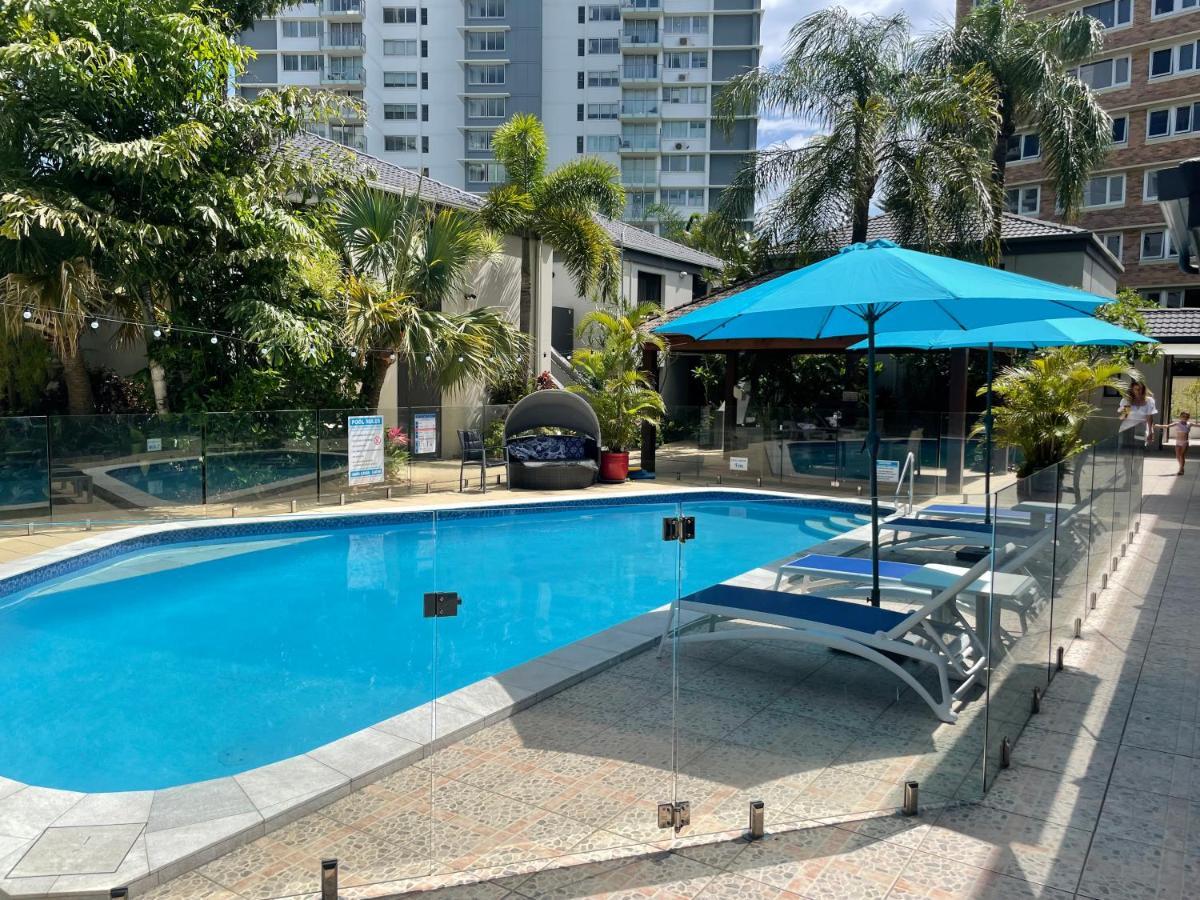Burleigh Palms Holiday Apartments Gold Coast Bagian luar foto