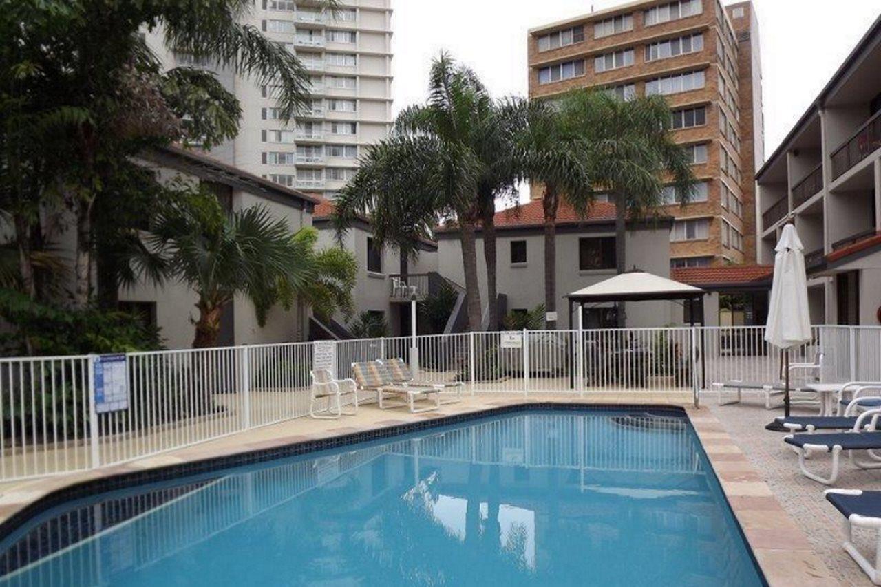 Burleigh Palms Holiday Apartments Gold Coast Bagian luar foto