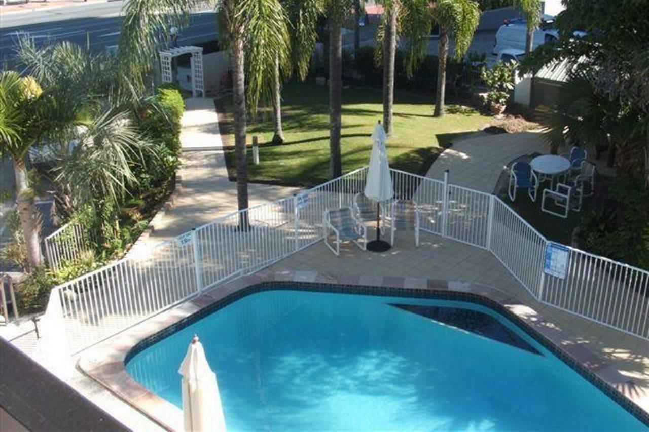 Burleigh Palms Holiday Apartments Gold Coast Bagian luar foto