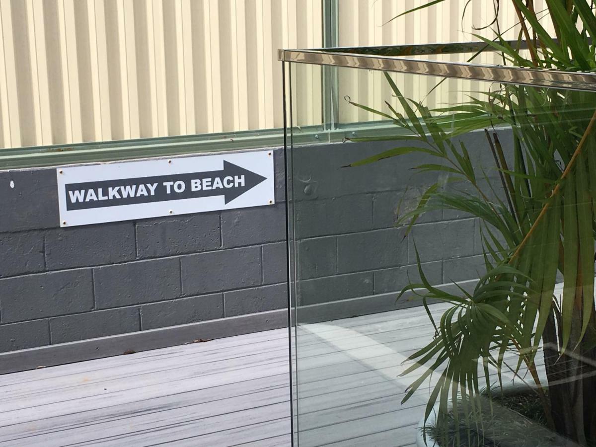 Burleigh Palms Holiday Apartments Gold Coast Bagian luar foto