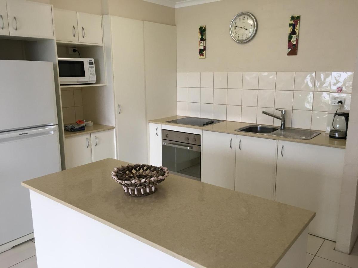 Burleigh Palms Holiday Apartments Gold Coast Bagian luar foto